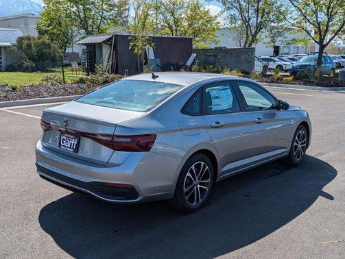 Pyrite Silver Metallic 2026 Volkswagen Jetta 1.4T SE