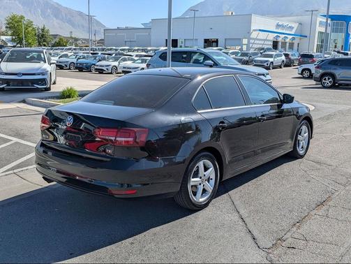 Black 2017 Volkswagen Jetta 1.4T S