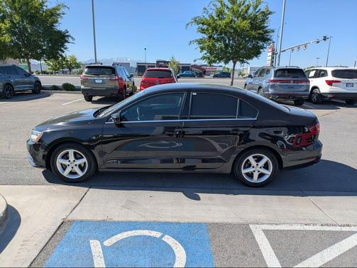 Black 2017 Volkswagen Jetta 1.4T S