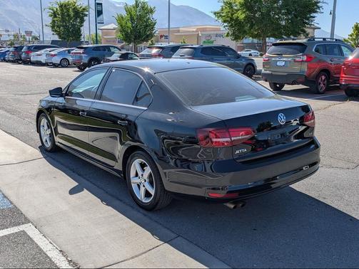 Black 2017 Volkswagen Jetta 1.4T S