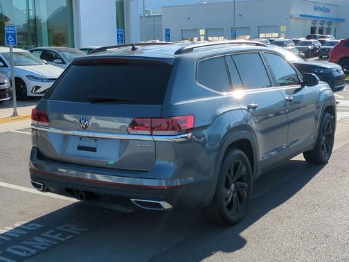 2022 Volkswagen Atlas 3.6 SE w/ Technology