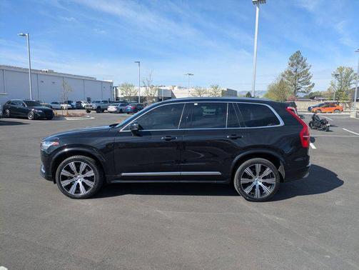 Onyx Black Metallic 2021 Volvo XC90 T6 Inscription