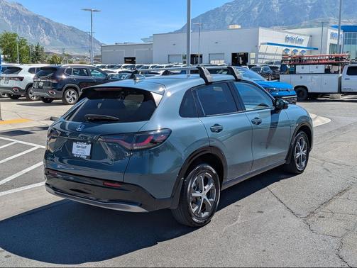 Modern Steel Metallic 2024 Honda HR-V EX-L