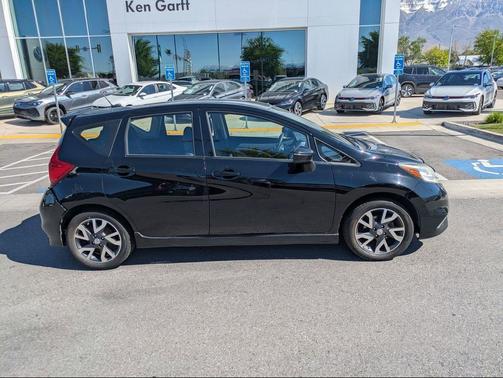 Super Black 2015 Nissan Versa Note SR
