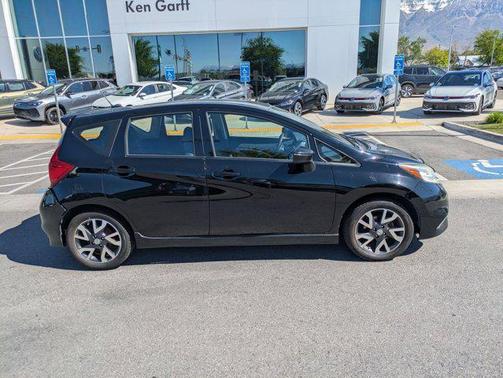 Super Black 2015 Nissan Versa Note SR