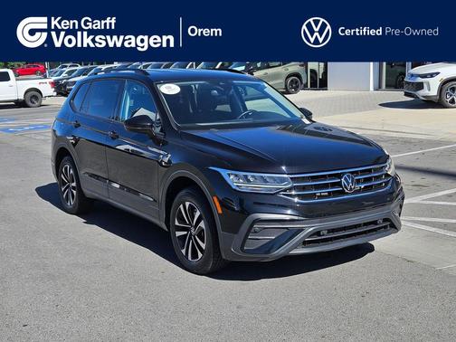 Deep Black Pearl 2023 Volkswagen Tiguan 2.0T S