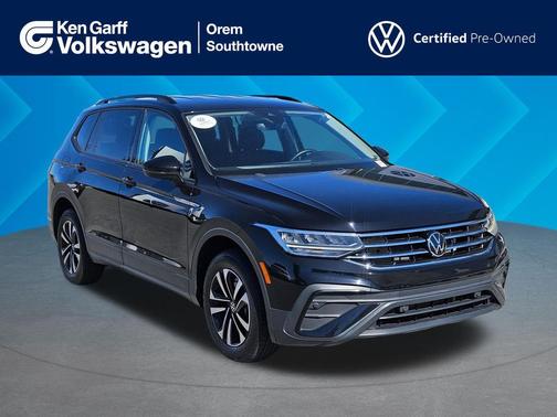 Deep Black Pearl 2023 Volkswagen Tiguan 2.0T S