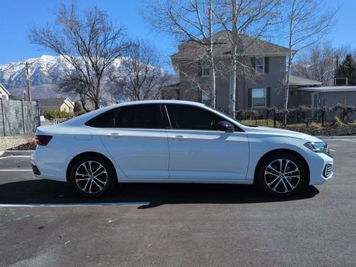 2023 Volkswagen Jetta 1.5T Sport