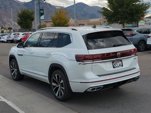 opal white pearl 2026 Volkswagen Atlas 2.0T SEL Premium R-Line 4MOTION
