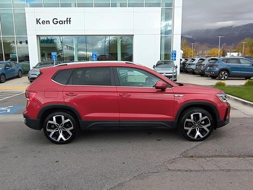 2023 Volkswagen Taos 1.5T SEL