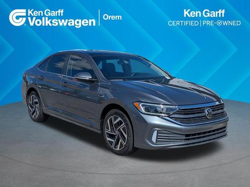 Gray 2022 Volkswagen Jetta 1.5T SEL