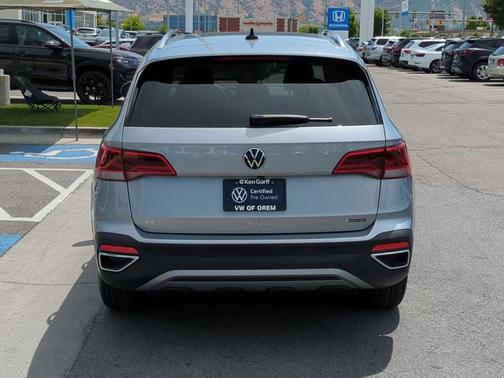 2024 Volkswagen Taos 1.5T SE