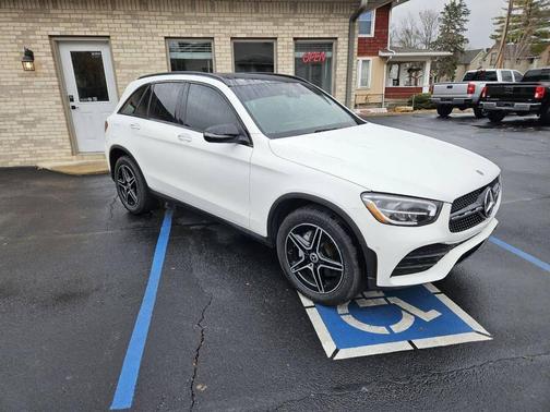 2021 Mercedes-Benz GLC 300 4MATIC