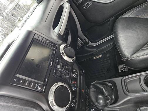 2014 Jeep Wrangler Unlimited Freedom Edition