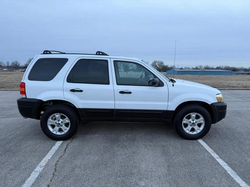 2005 Ford Escape XLT