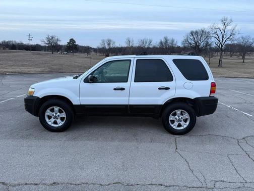 2005 Ford Escape XLT