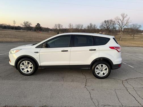 2014 Ford Escape S