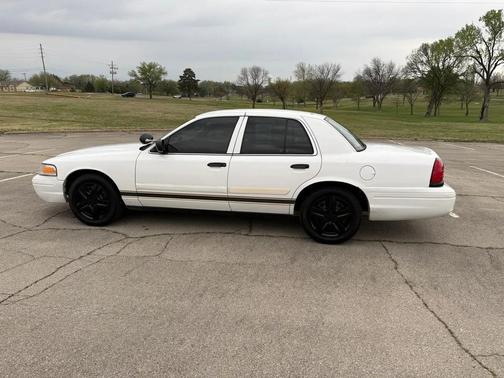 Vibrant White 2011 Ford Crown Victoria Police Interceptor