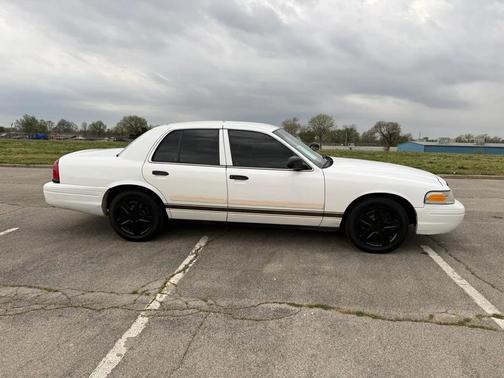 Vibrant White 2011 Ford Crown Victoria Police Interceptor