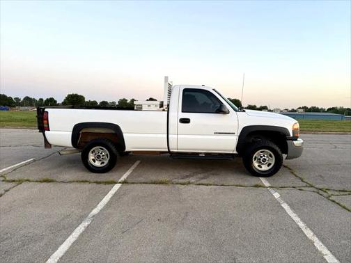 2005 GMC Sierra 2500 Work Truck