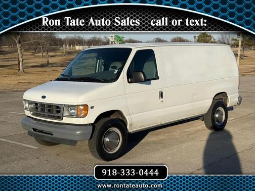 2002 Ford E350 Super Duty Base