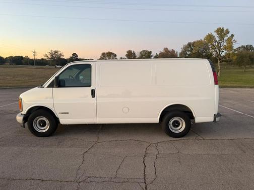 2002 Chevrolet Express 1500 Cargo