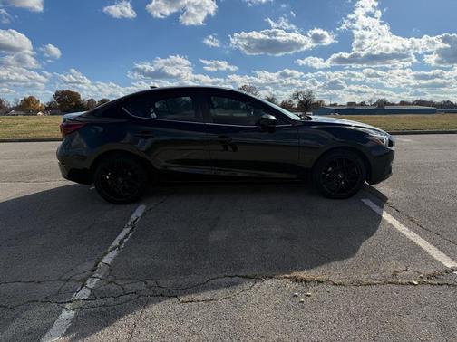2014 Mazda Mazda3 s Grand Touring