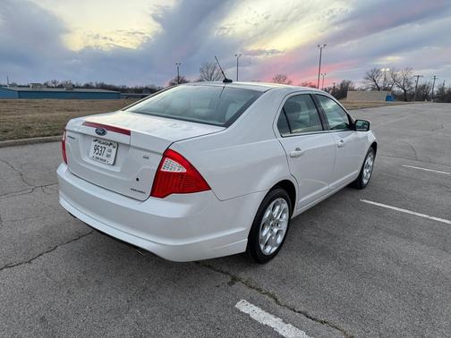 2011 Ford Fusion SE
