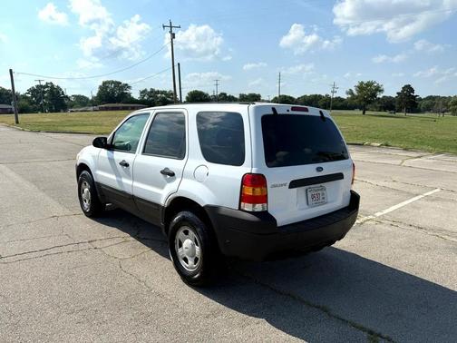 White 2006 Ford Escape XLS
