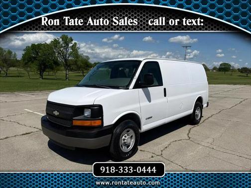 2005 Chevrolet Express 2500 Base
