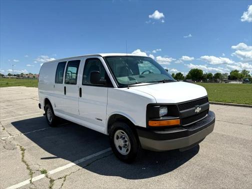 2005 Chevrolet Express 2500 Base