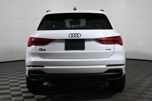 2025 Audi Q3 45 S line Premium Plus