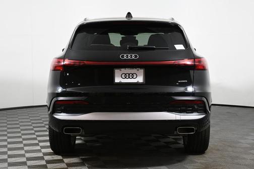 2025 Audi Q5 Premium Plus