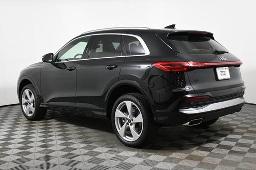 2025 Audi Q5 Premium Plus
