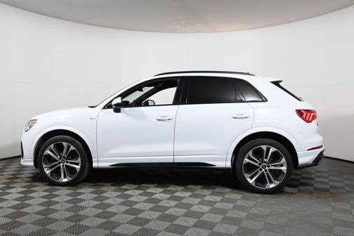 2022 Audi Q3 45 S line Premium Plus