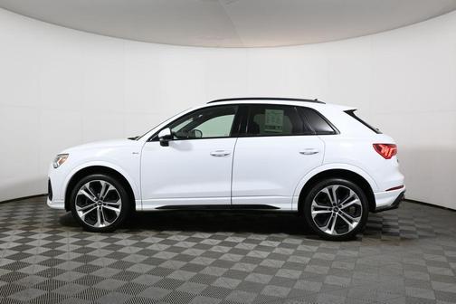 2022 Audi Q3 45 S line Premium Plus