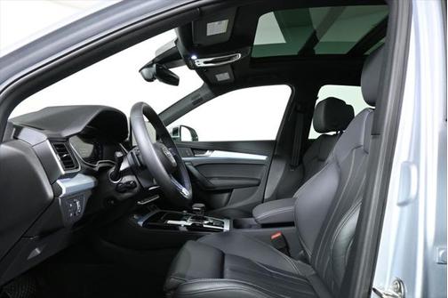 2025 Audi Q5 45 S line Premium Plus