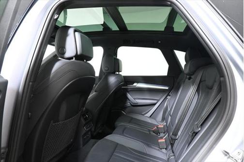 2025 Audi Q5 45 S line Premium Plus