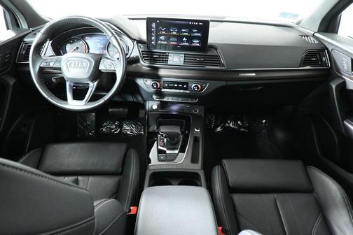 2023 Audi Q5 45 S line Premium