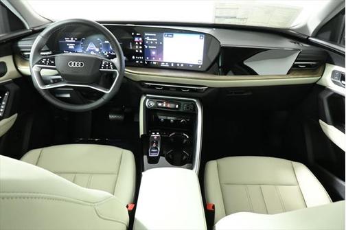 2025 Audi Q5 Premium