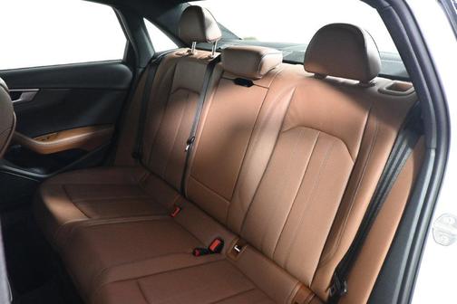 Glacier White Metallic 2022 Audi A4 45 S line Premium Plus