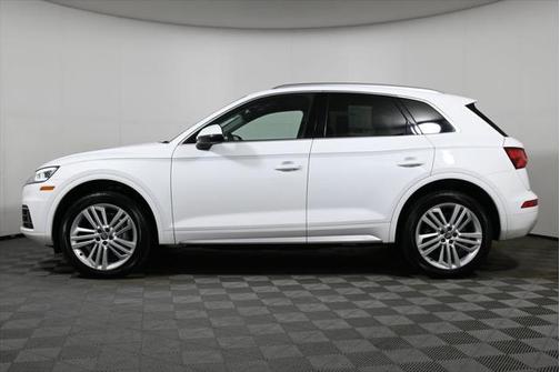 2018 Audi Q5 2.0T Premium Plus