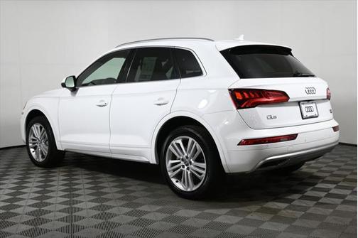 2018 Audi Q5 2.0T Premium Plus