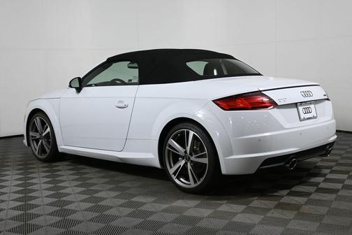 2023 Audi TT 45 TFSI quattro S tronic