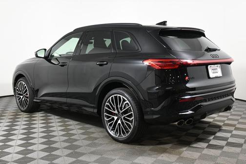 2025 Audi SQ5 3.0T Premium Plus