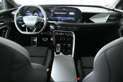 2025 Audi SQ5 3.0T Premium Plus