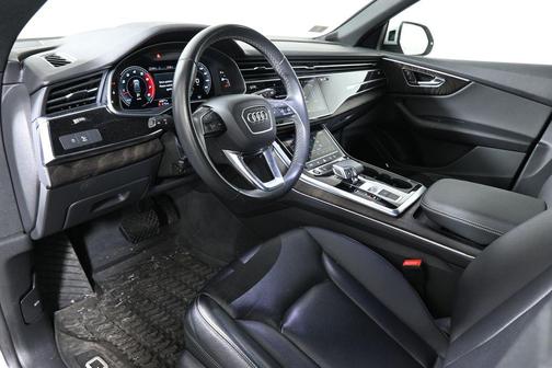 2021 Audi Q8 55 Premium Plus