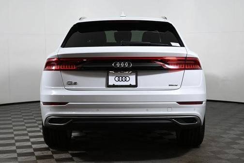 2021 Audi Q8 55 Premium Plus