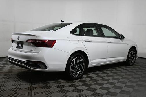 2022 Volkswagen Jetta 1.5T SEL