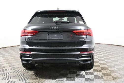 Mythos Black Metallic 2022 Audi Q3 45 S line Premium Plus